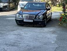 Mercedes-Benz E-Класс