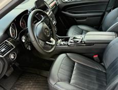 Mercedes-Benz ML