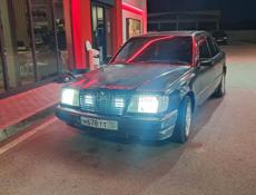 Mercedes-Benz 124