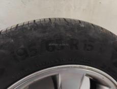 Продаю 4 шины с дисками 195/65 R15