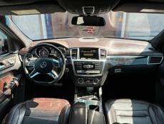 Mercedes-Benz ML