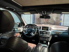 Mercedes-Benz ML