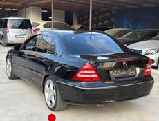 Mercedes-Benz C-Класс