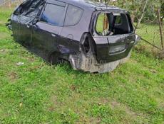 Запчасти на хонду фит 