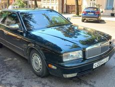 Nissan President