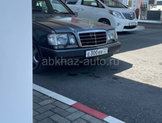 Mercedes-Benz 124
