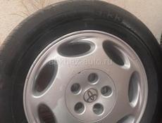 Шины и диски Toyota