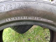 18 шина 255 / 45 R18 Одна штука.