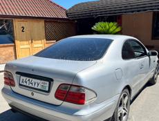 Mercedes-Benz CLK