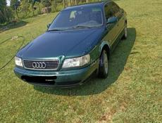 Audi 100