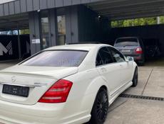 Mercedes-Benz S-Класс