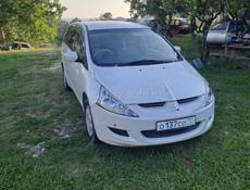 Mitsubishi Grandis
