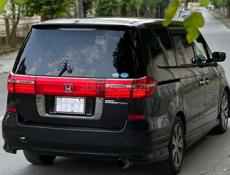 Honda Еlysion