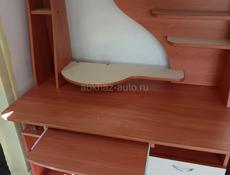 Стол письменный/компьютерный