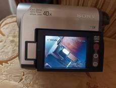  Видео камера кассетная SONY 
