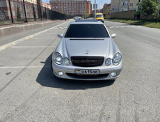 Mercedes-Benz E-Класс