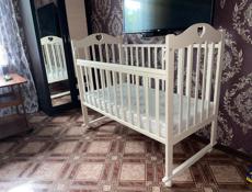 Продаётся кровать 120Х60 с матрасом 