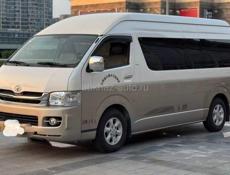 Toyota HI-ACE
