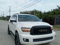 Toyota Sequoia