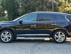Infiniti QX56