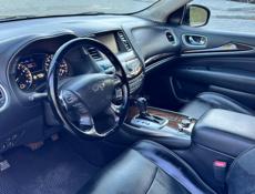 Infiniti QX56