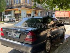 Mercedes-Benz C-Класс