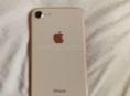 Продаю срочно iPhone 8