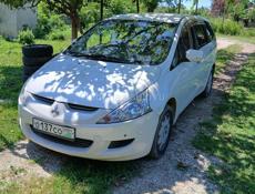 Mitsubishi Grandis
