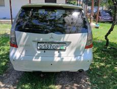 Mitsubishi Grandis