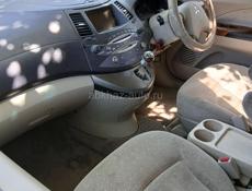 Mitsubishi Grandis