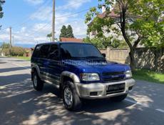 Isuzu Trooper