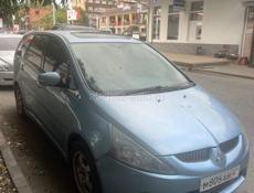 Mitsubishi Grandis