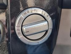 Toyota Hilux Surf