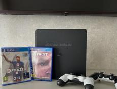 PS4 Slim
