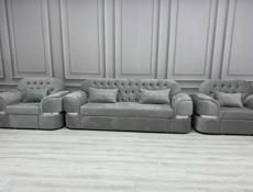 ПРОДАМ ДИВАНЫ С КРЕСЛАМИ СРОЧНО