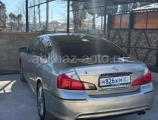 Infiniti M35