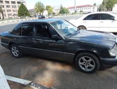 Mercedes-Benz 124