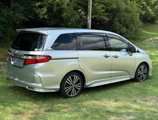 Honda Еlysion