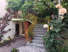 3-х этажный дом, район Турбазы, продам