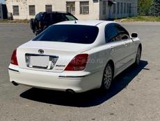 Toyota Majesta