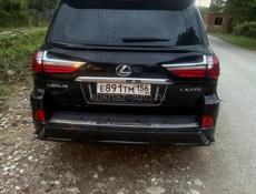 Lexus LX