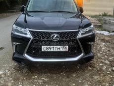 Lexus LX