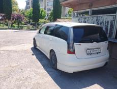 Mitsubishi Grandis