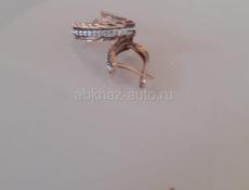 Продаю золотые сережки ,старинное золото 