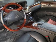 Mercedes-Benz S-Класс