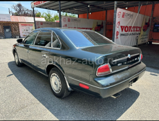 Nissan President