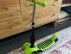 Продам детский самокат 