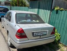 Mercedes-Benz C-Класс