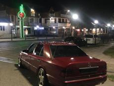 Mercedes-Benz 124