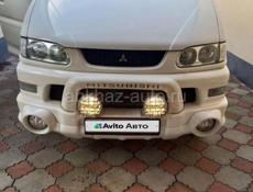 Mitsubishi Dion
